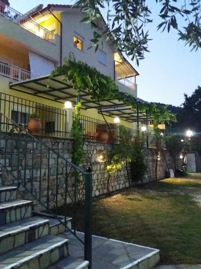 Nestor Apartments Chrisi Ammoudia Exterior foto