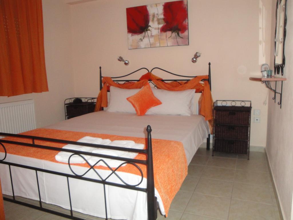 Nestor Apartments Chrisi Ammoudia Zimmer foto
