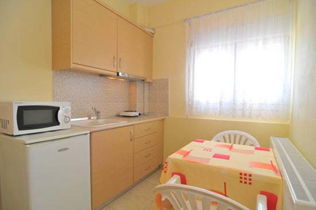 Nestor Apartments Chrisi Ammoudia Zimmer foto