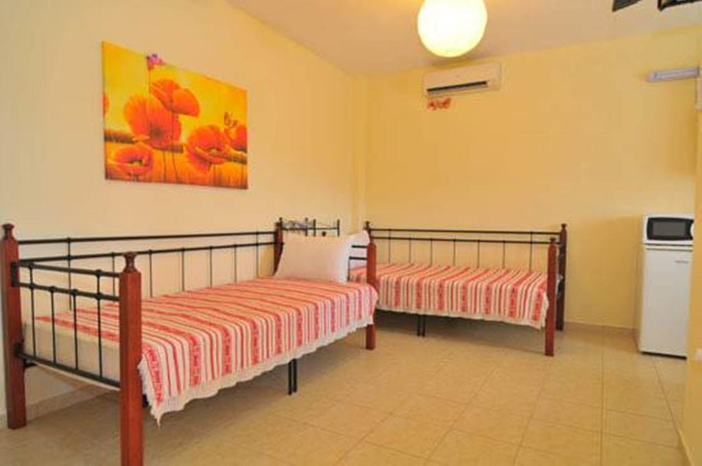 Nestor Apartments Chrisi Ammoudia Zimmer foto