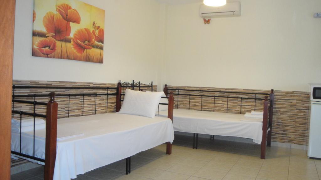 Nestor Apartments Chrisi Ammoudia Exterior foto