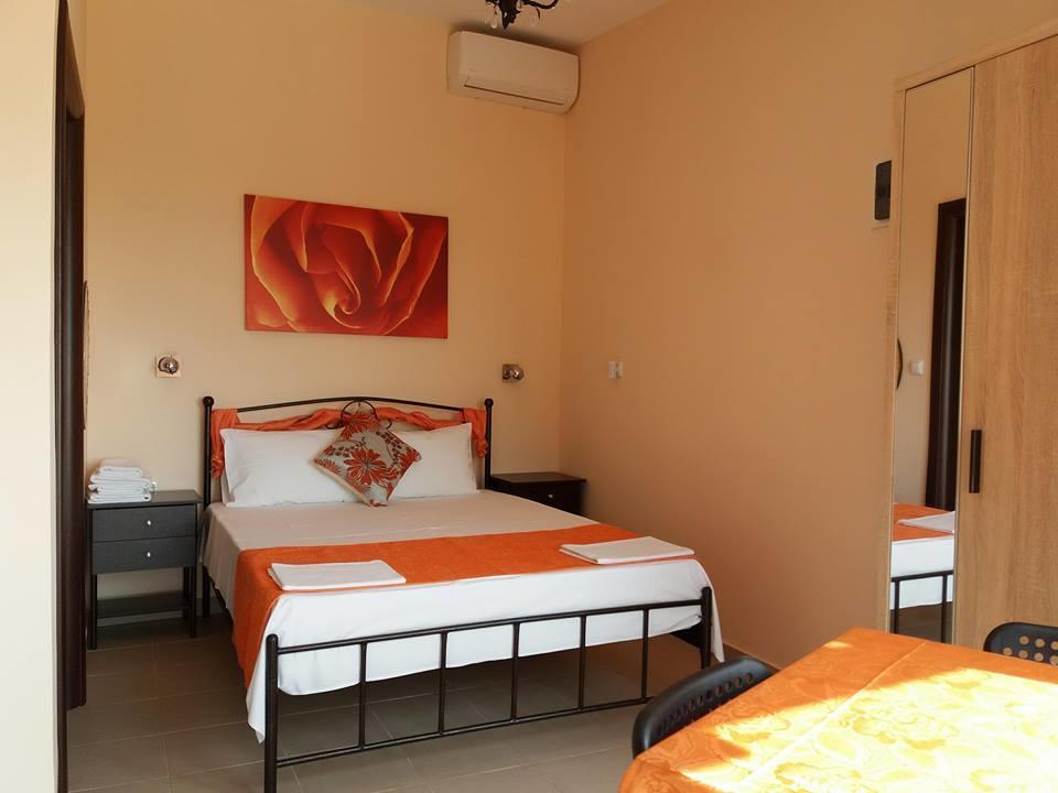 Nestor Apartments Chrisi Ammoudia Exterior foto